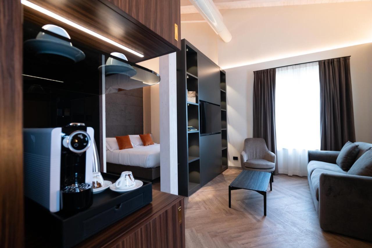 3T Boutique Hotel Ivrea Buitenkant foto