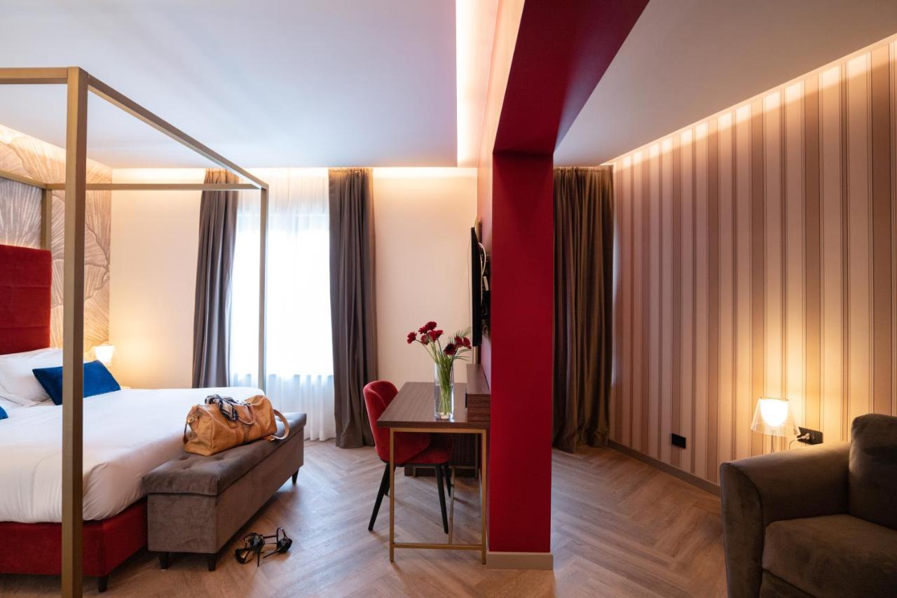 3T Boutique Hotel Ivrea Buitenkant foto
