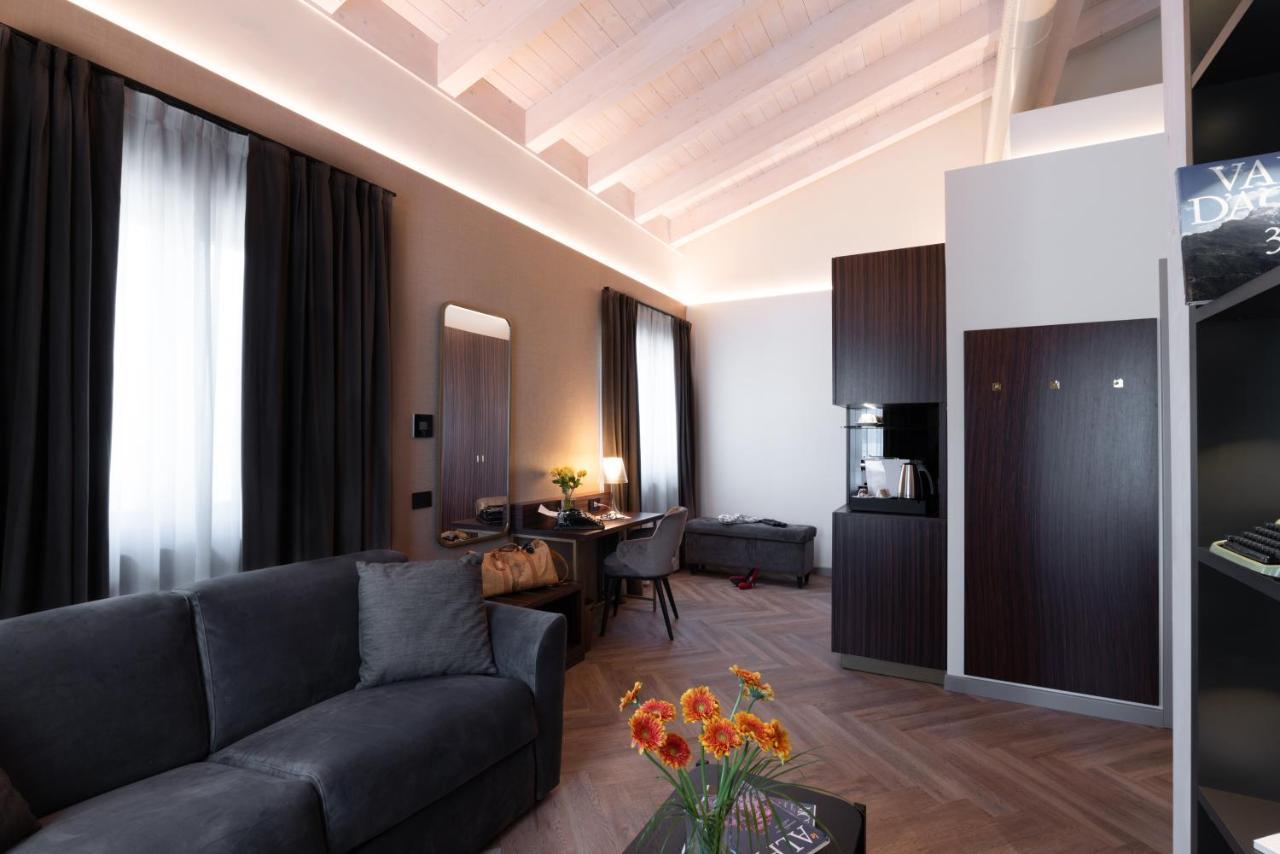 3T Boutique Hotel Ivrea Buitenkant foto